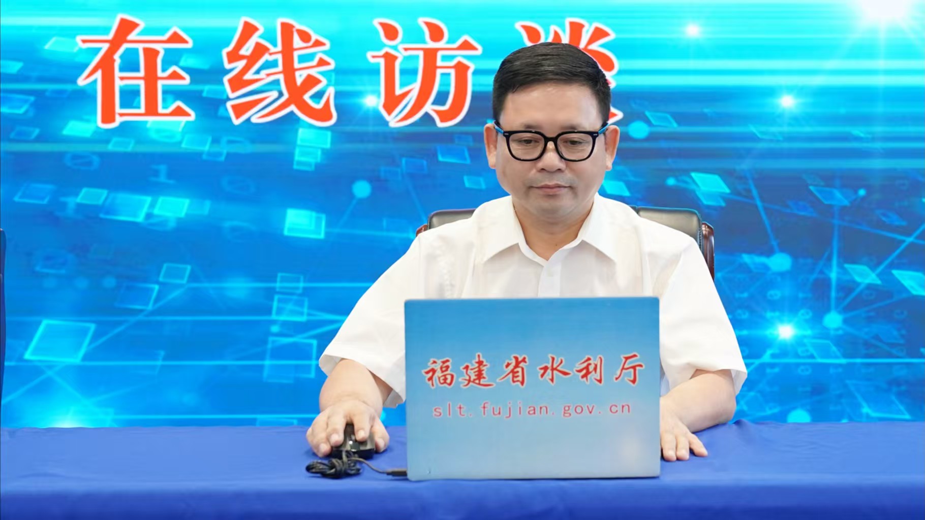 黄永光4.jpg